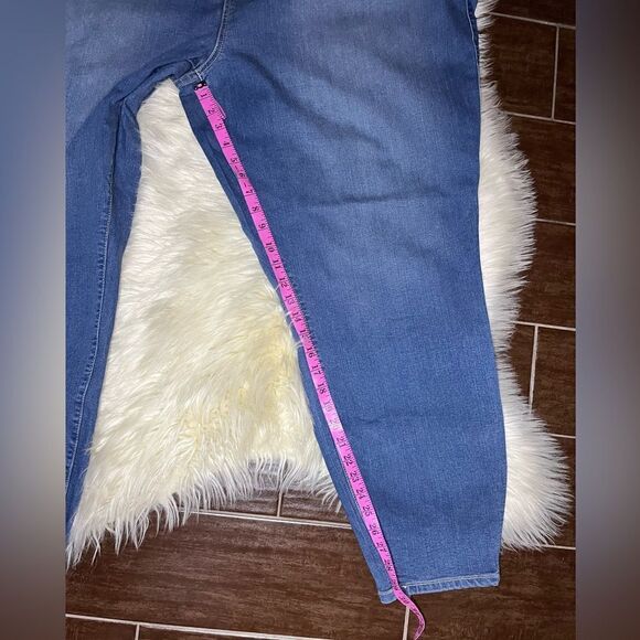 Torrid lean pull on jeans sz 6T/30 - Picture 7 of 8